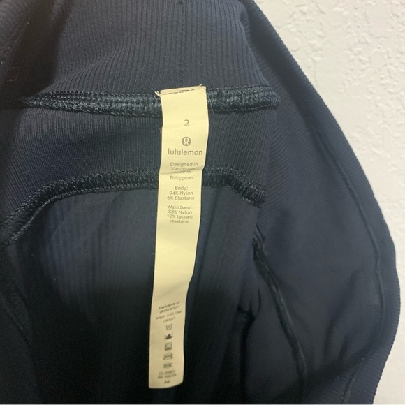 Lululemon Women Dance Studio Crop 25” Blue - Picture 2 of 10